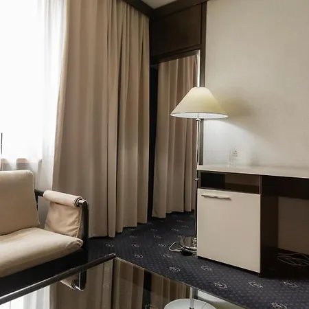 Hotel Holiday Hotel